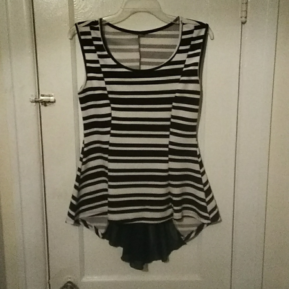 Adorable top